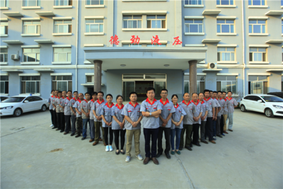 德勁公司團(tuán)隊(duì)